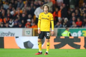 mk体育亚洲-德天空：多特蒙德与狼队深入谈判法比奥-席尔瓦，球员预计签约5年