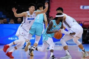 CBA俱乐部杯呈现两级格局 外援&amp;年轻人唱主角